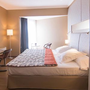 Habitación Estándar con 2 Camas Individuales